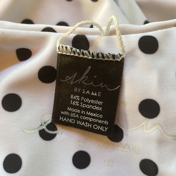 NWOT Skin by Same polka dot one piece swimsuit - Picture 8 of 9
